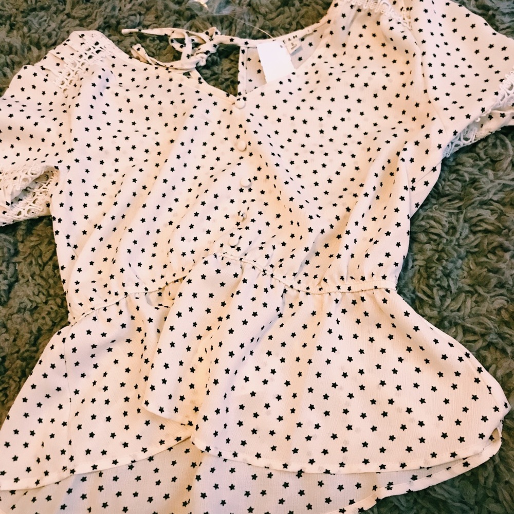 White blouse with the stars